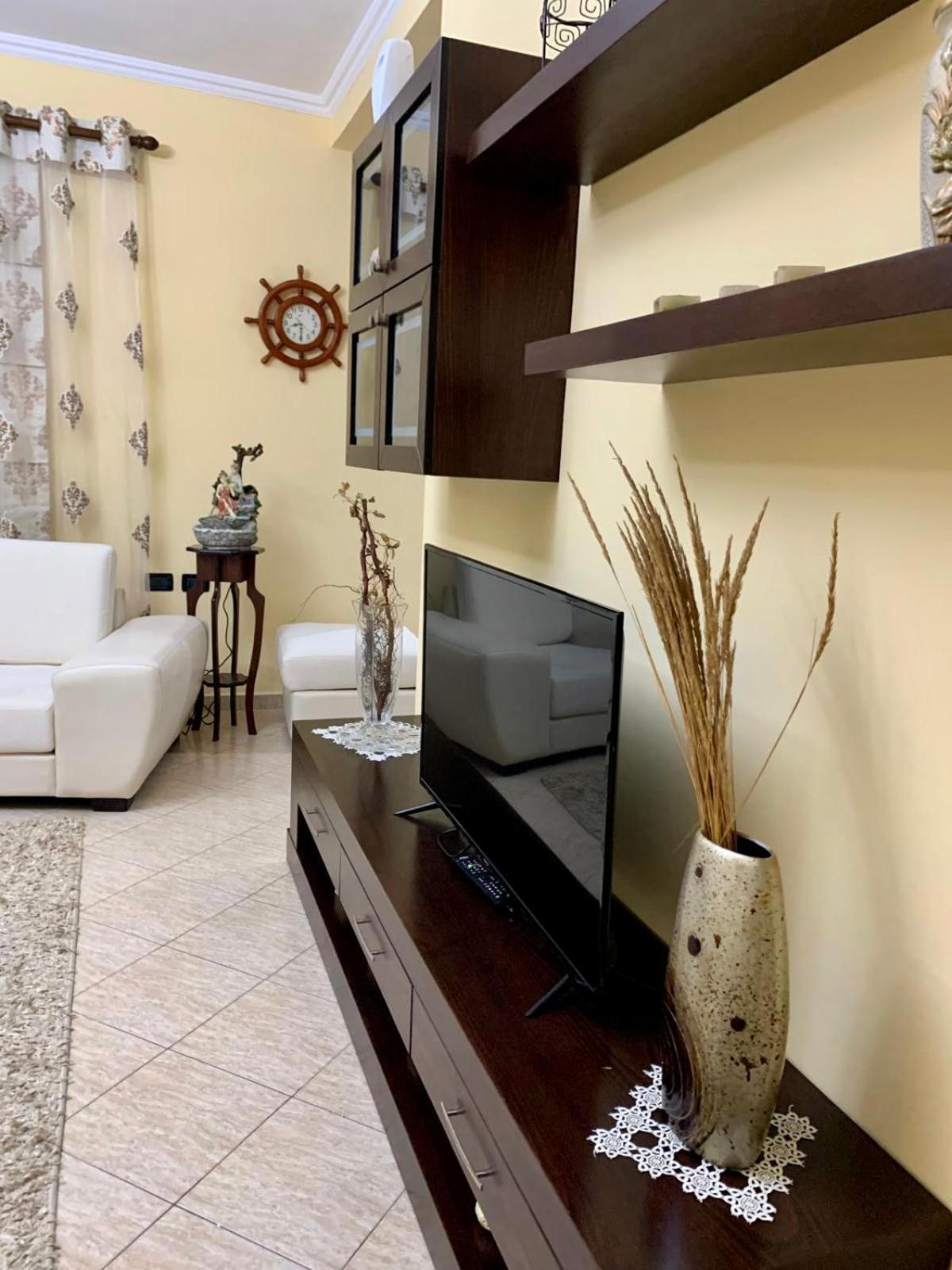 Heart Of Tirana Villa Exterior photo